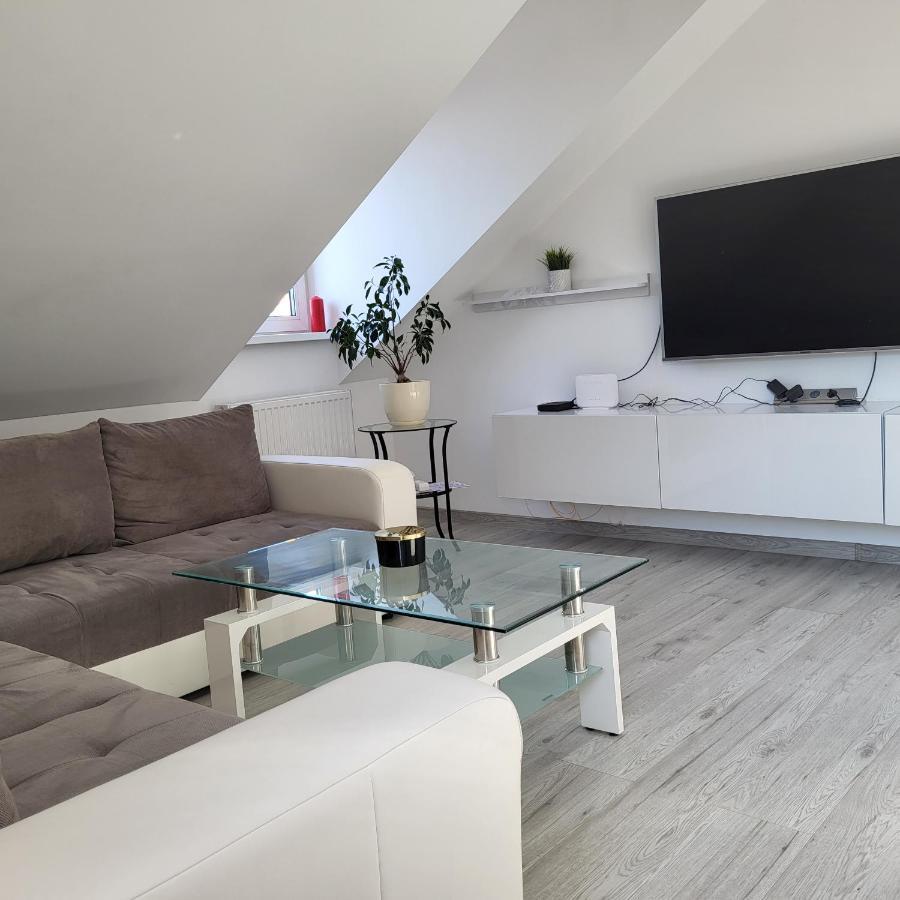 Apartament Olkusz Centrum Екстер'єр фото